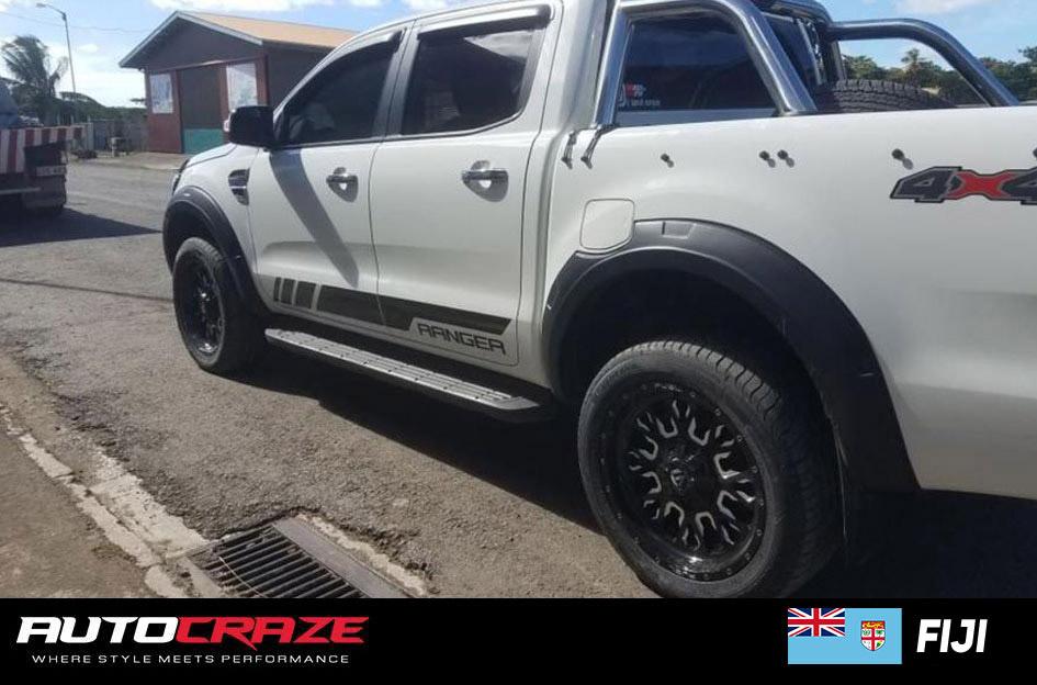 FORD-RANGER-STROKE-GLOSS-BLACK-MILLED